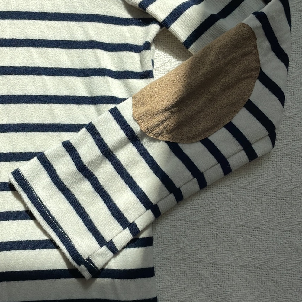 Fitted Blouse Top - Picture 5 of 8